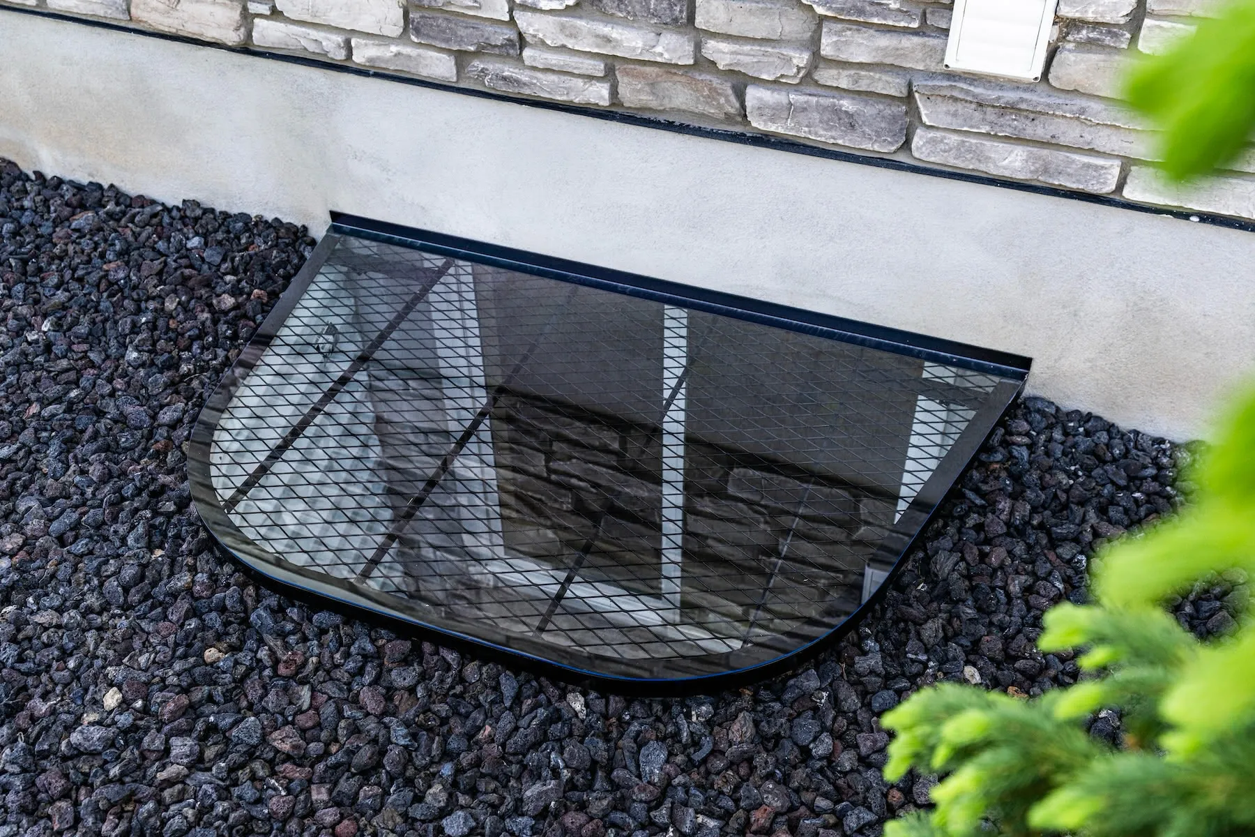 Custom Steel Grate Window Well Cover with Polycarbonate Topper